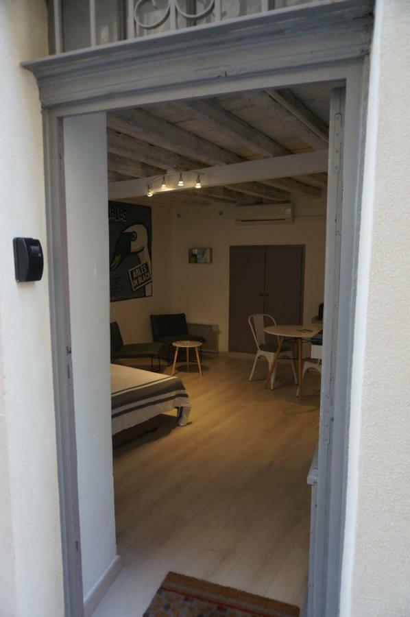 ארל Studio Typique Et Cosy Climatise. מראה חיצוני תמונה